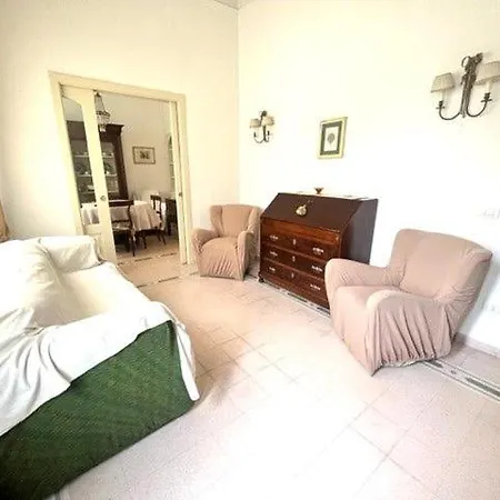 Casa A Con Vista Colline E Alpi Apuane Holiday home