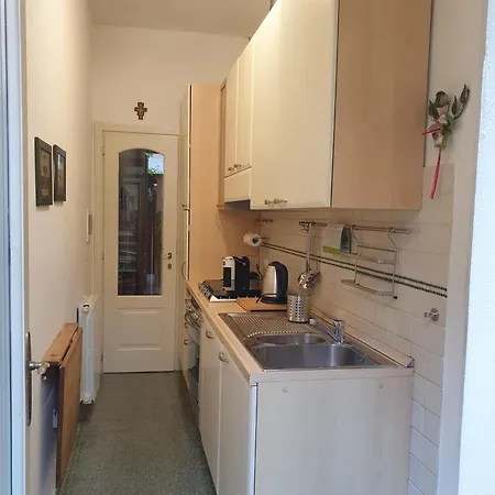 Holiday home Casa A Con Vista Colline E Alpi Apuane *